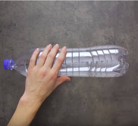 take a cola bottle