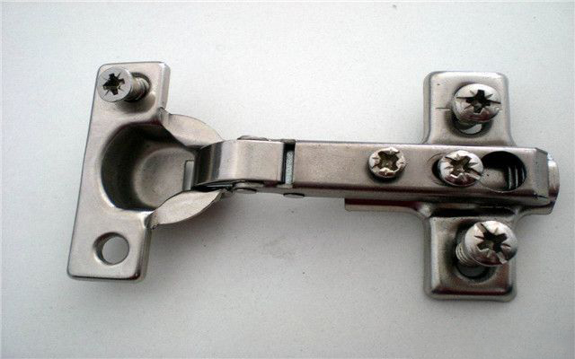 What is the difference between hinges and hinges, and which one is more practical